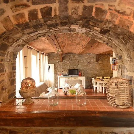 Holiday home Beautiful In Anseremme With Sauna Dinant